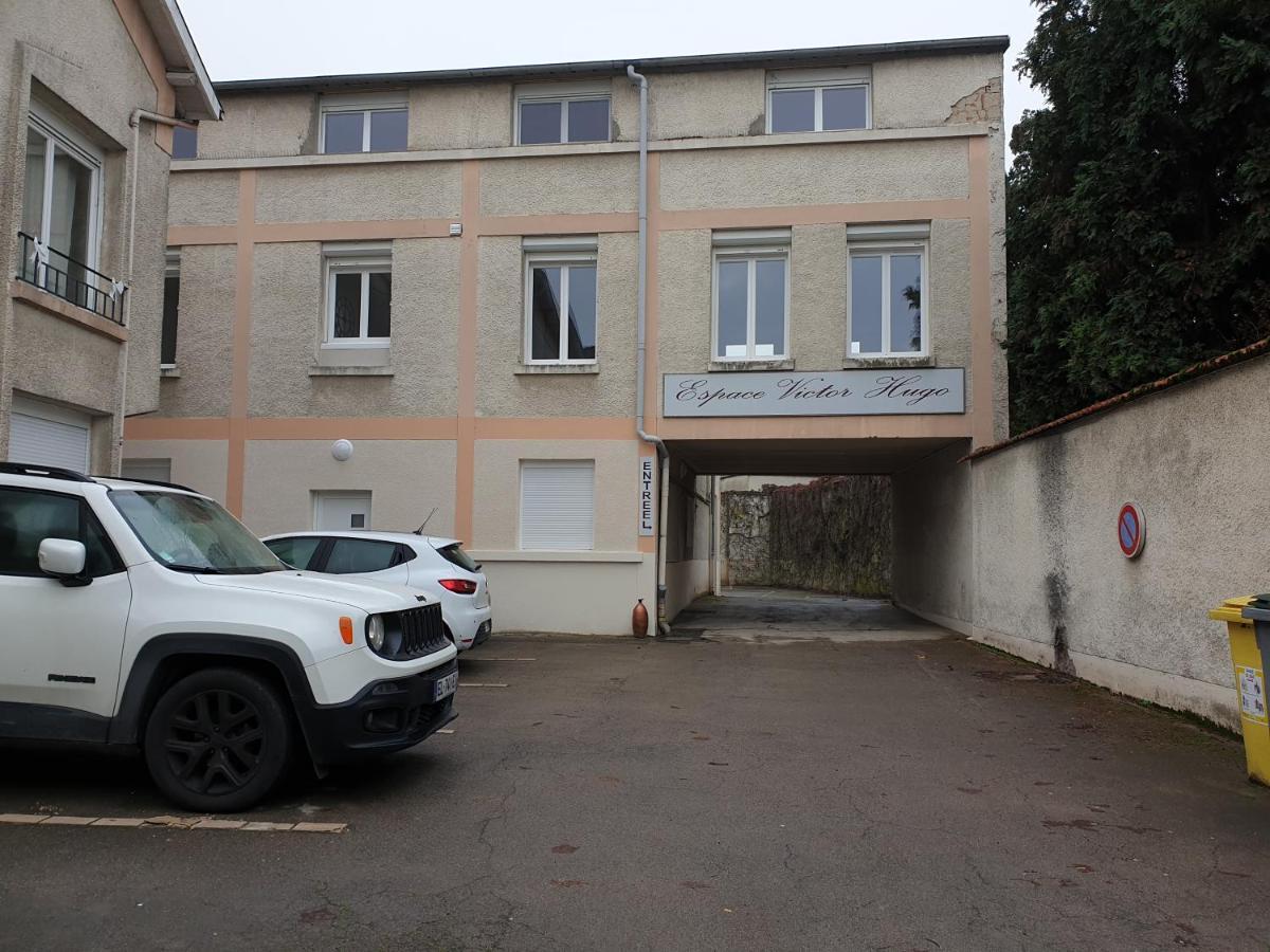 Appartement Hyper-Centre Epernay Avec Sauna Et Parking Prive Épernay Exterior foto