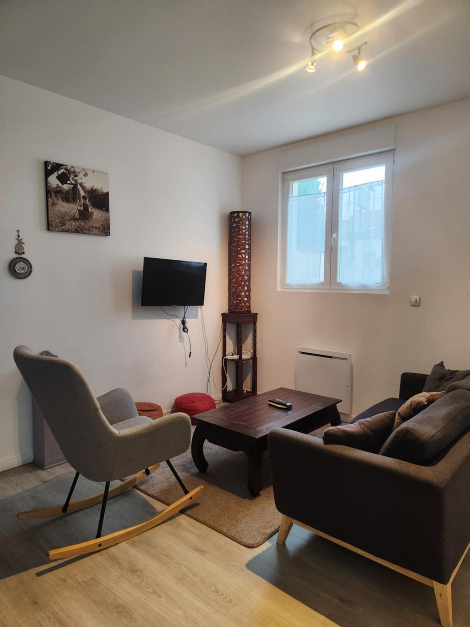 Appartement Hyper-Centre Epernay Avec Sauna Et Parking Prive Épernay Exterior foto